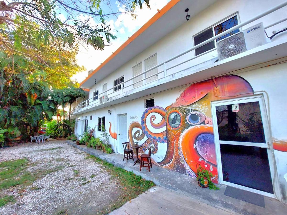 Hotel Posada Las Brisas Seybaplaya Buitenkant foto
